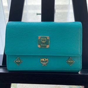 EUC MCM Turquiose wallet beautiful color and condition